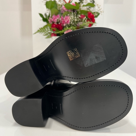 BURBERRY Monogram Motif Leather Block-heel Boots - Picture 7 of 12